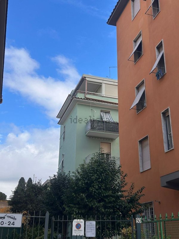 appartamento in vendita a Roma in zona Torre Maura