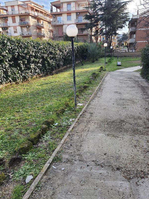appartamento in vendita a Roma in zona Romanina