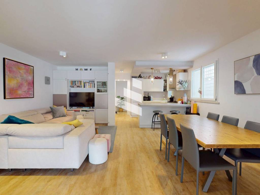 appartamento in vendita a Roma in zona Mezzocammino