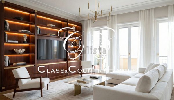 appartamento in vendita a Roma in zona EUR