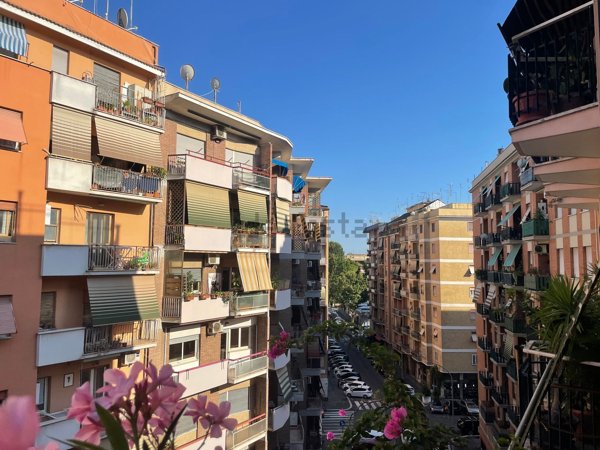 appartamento in vendita a Roma in zona Portuense