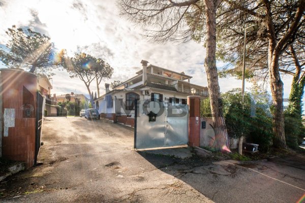 appartamento in vendita a Roma in zona Aurelio