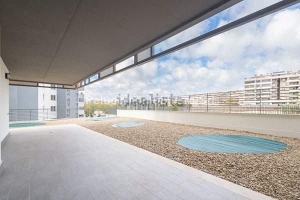 appartamento in vendita a Roma in zona Ardeatino