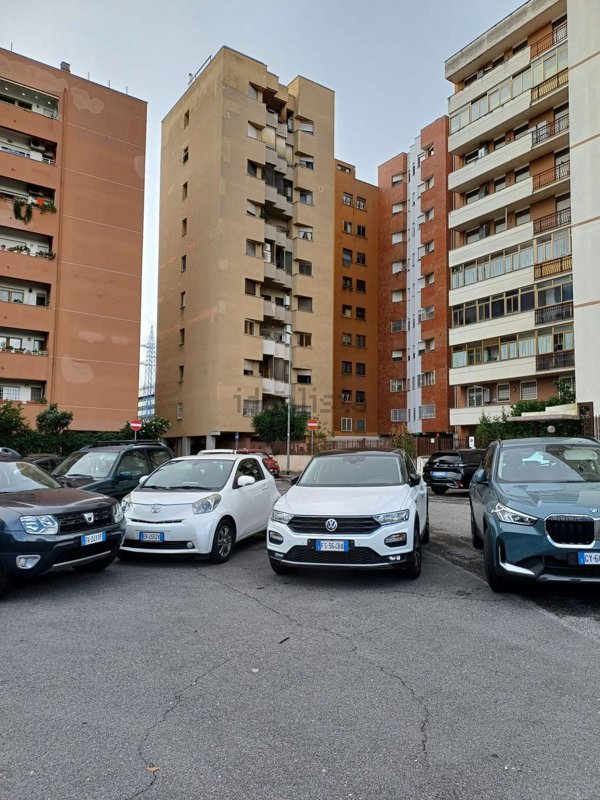 appartamento in vendita a Roma in zona Tuscolano