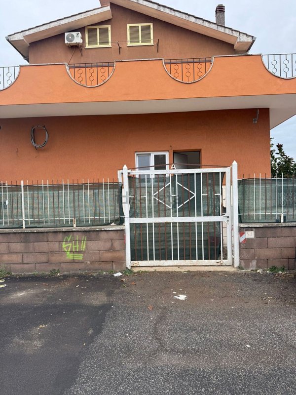 appartamento in vendita a Roma in zona Ottavia