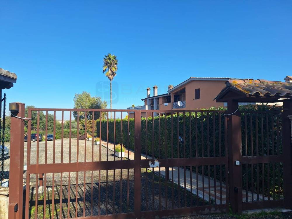 appartamento in vendita a Roma in zona Trigoria