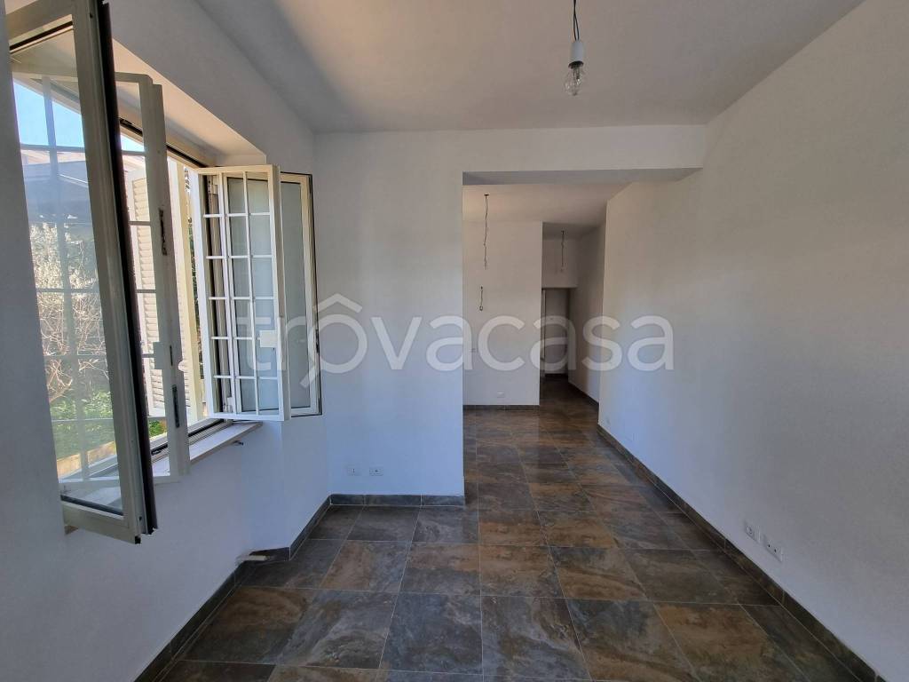 casa indipendente in vendita a Roma in zona Borghesiana