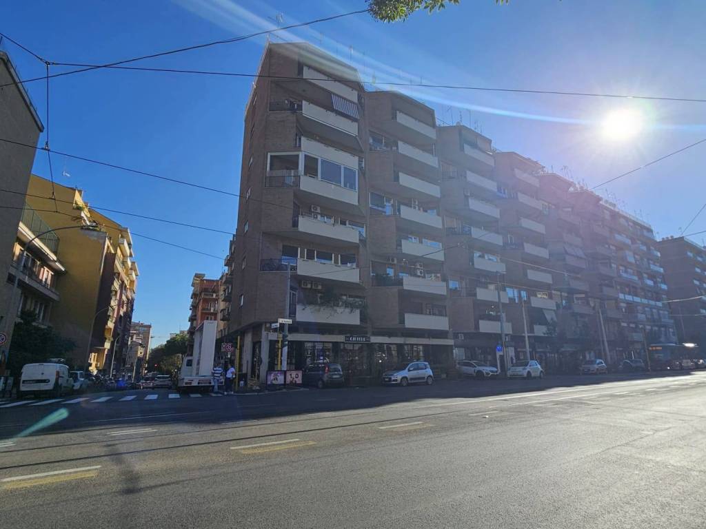 appartamento in vendita a Roma in zona Trastevere