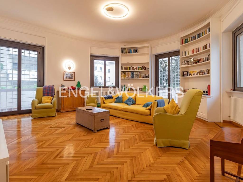 appartamento in vendita a Roma in zona Parioli