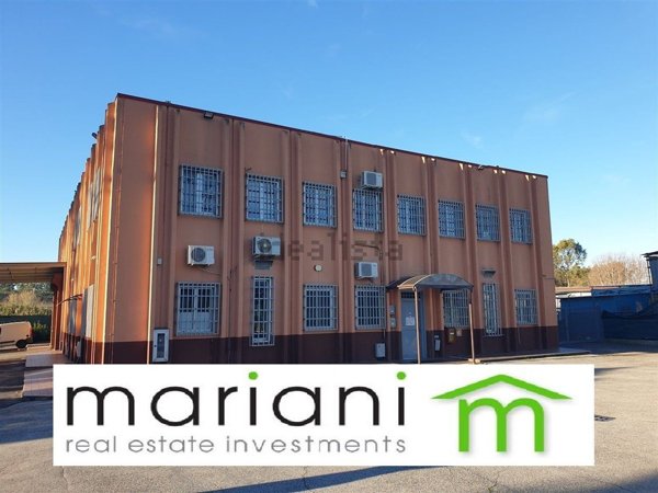 capannone in vendita a Roma in zona Magliana Vecchia