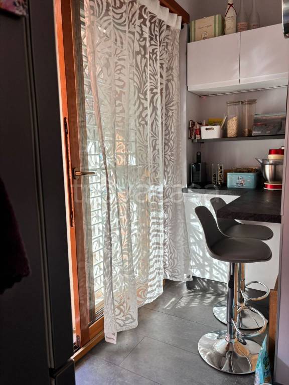 appartamento in vendita a Roma in zona Giuliano Dalmata