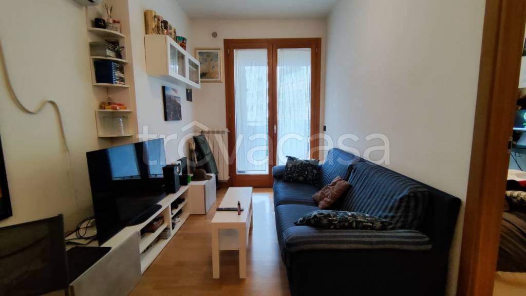 appartamento in vendita a Roma in zona EUR