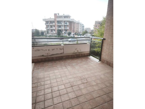 appartamento in vendita a Roma in zona Selva Candida