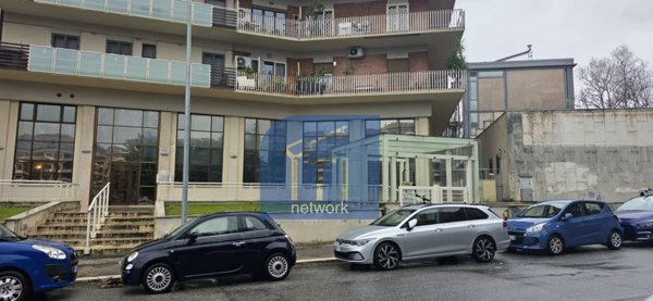 ufficio in vendita a Roma in zona Ardeatino