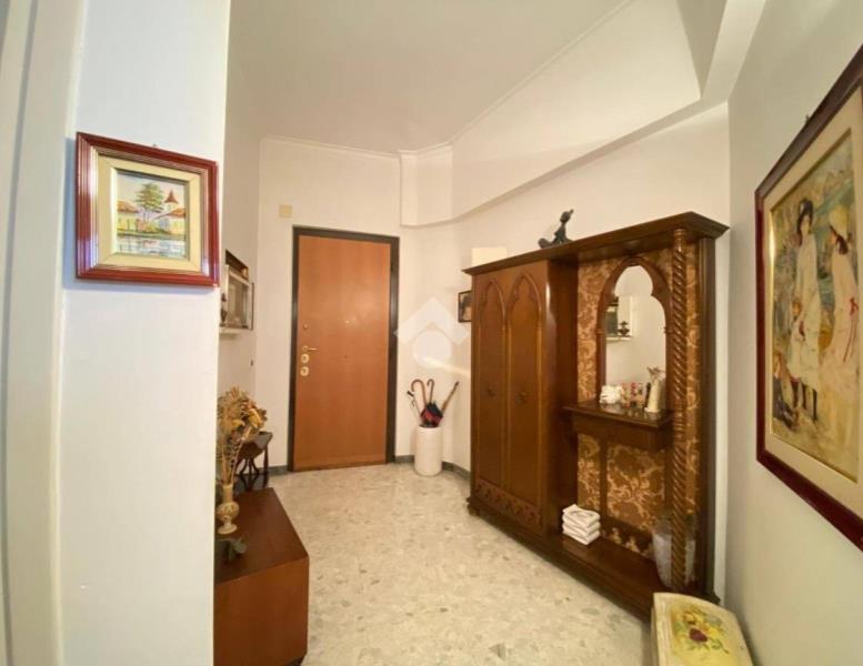 appartamento in vendita a Roma in zona Ardeatino