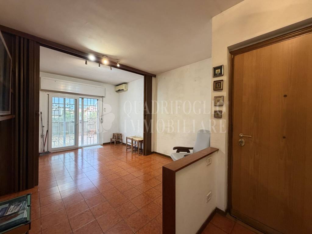 appartamento in vendita a Roma in zona Casal Morena