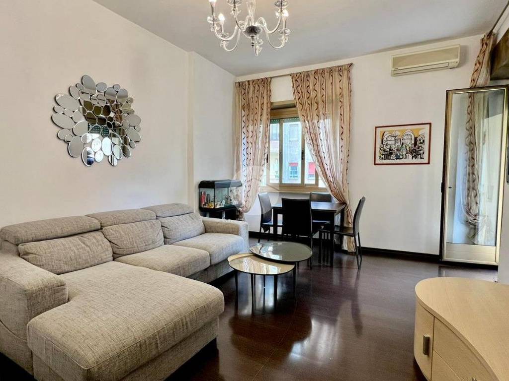 appartamento in vendita a Roma in zona Ardeatino