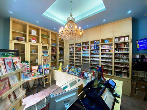 negozio in vendita a Roma