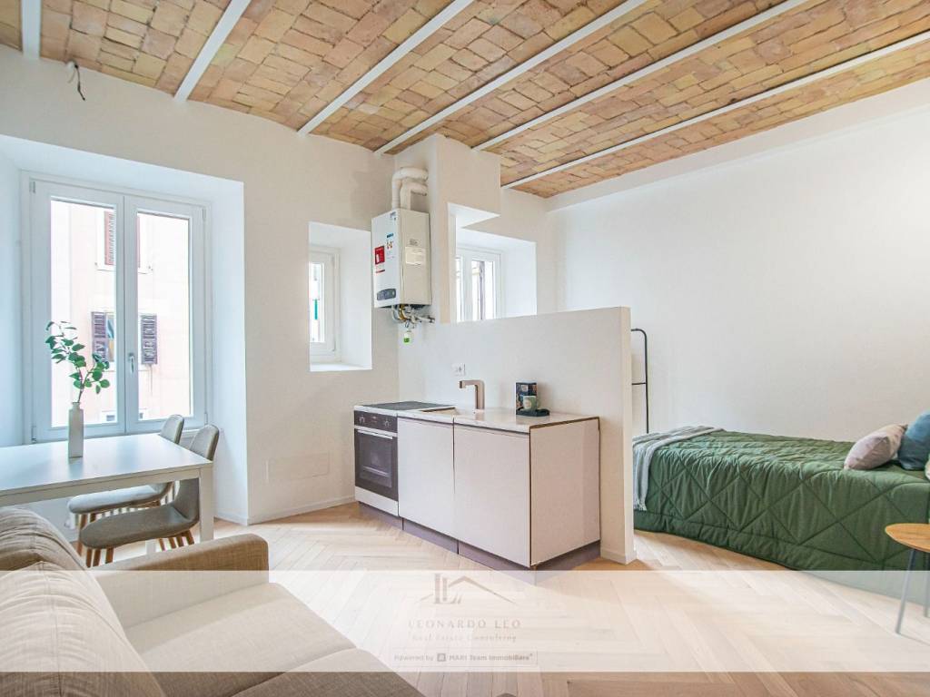appartamento in vendita a Roma in zona Rione Prati