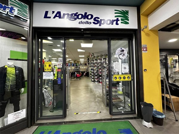 negozio in vendita a Roma in zona Gianicolense