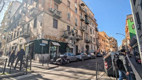 appartamento in vendita a Roma in zona Prenestino-Centocelle