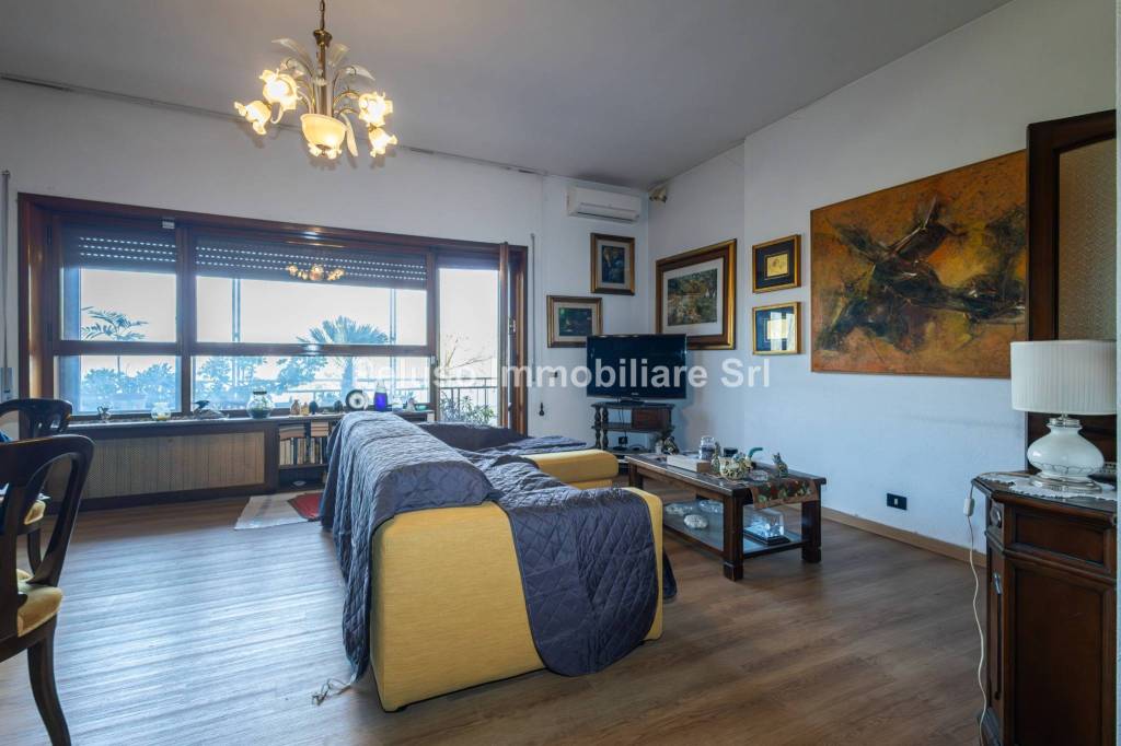 appartamento in vendita a Roma in zona Giuliano Dalmata