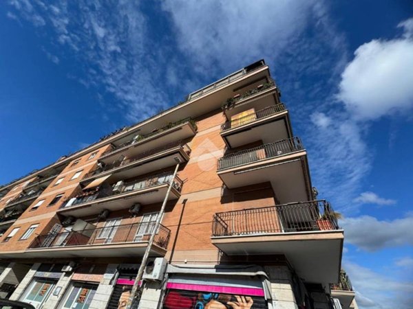 appartamento in vendita a Roma in zona Ostia