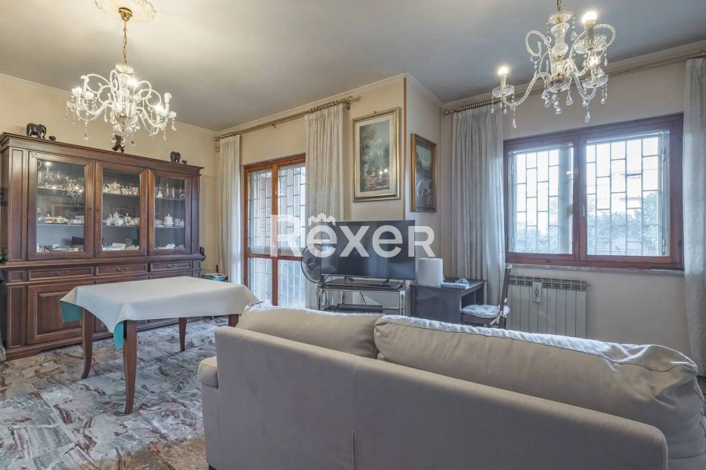 casa indipendente in vendita a Roma in zona Casal Morena