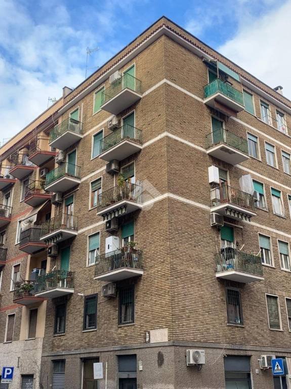 appartamento in vendita a Roma in zona Prenestino-Labicano