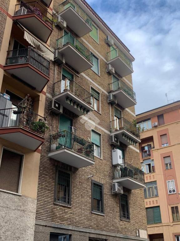 appartamento in vendita a Roma in zona Prenestino-Labicano