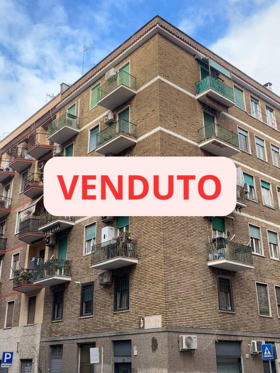 appartamento in vendita a Roma in zona Prenestino-Labicano