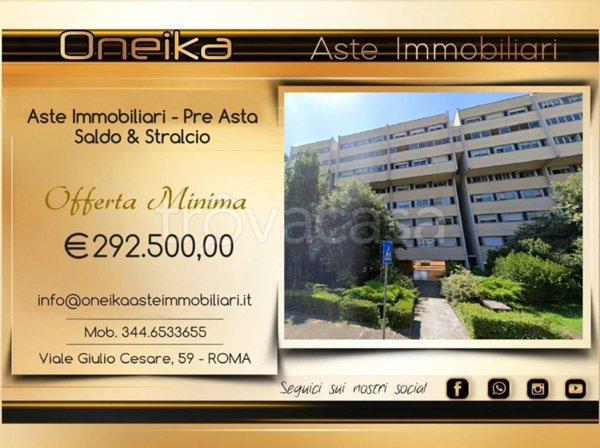 appartamento in vendita a Roma in zona EUR