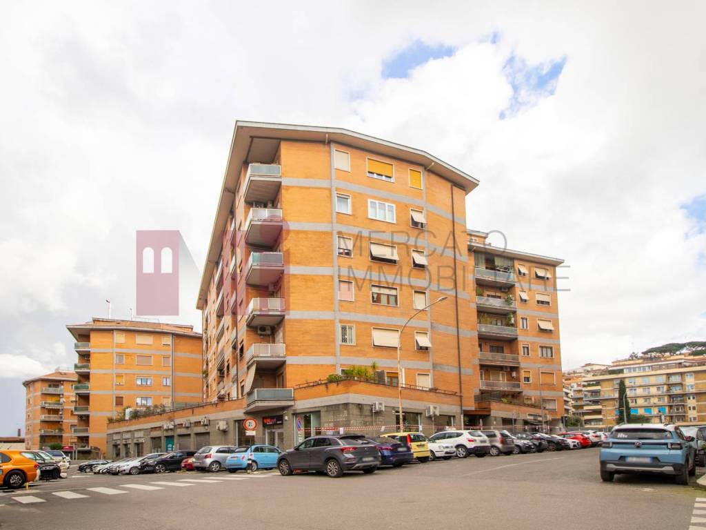 appartamento in vendita a Roma in zona Aurelio