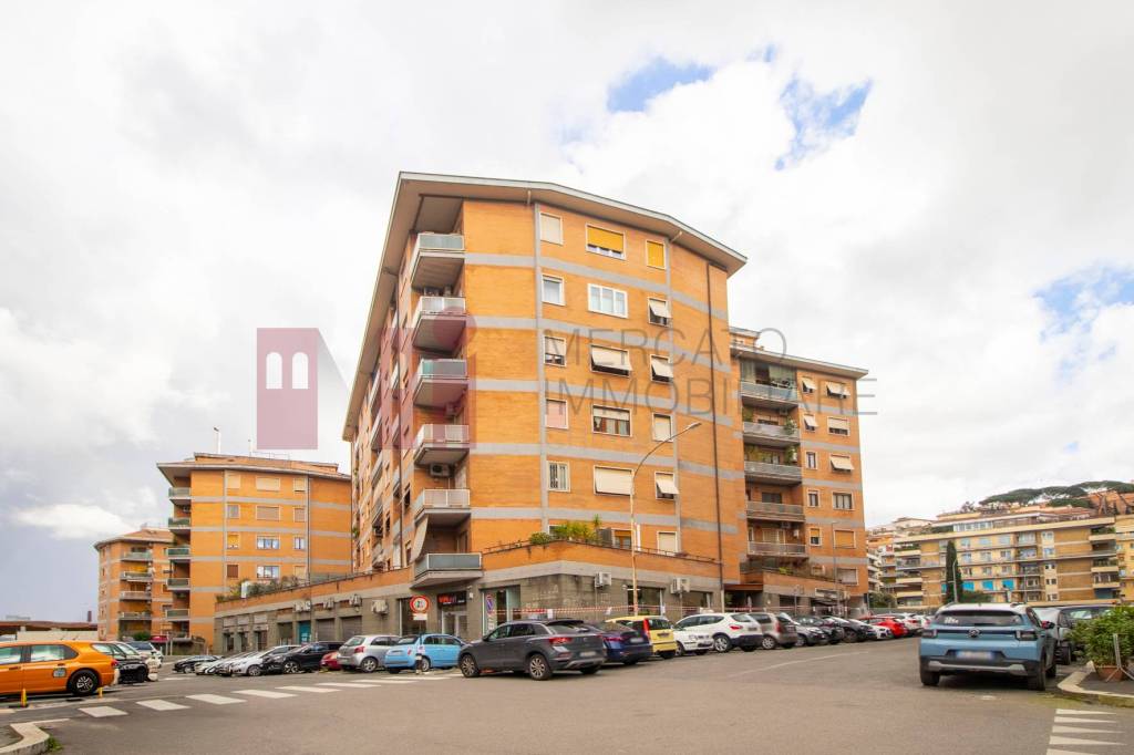 appartamento in vendita a Roma in zona Aurelio