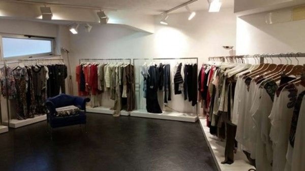 ufficio in vendita a Roma in zona Tuscolano