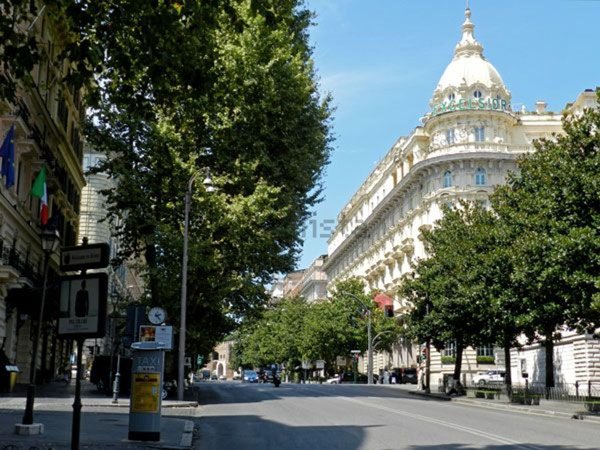 ufficio in vendita a Roma in zona Campo Marzio