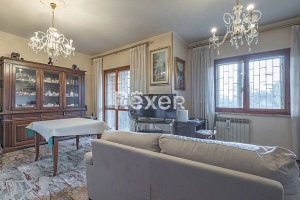 casa indipendente in vendita a Roma in zona Casal Morena