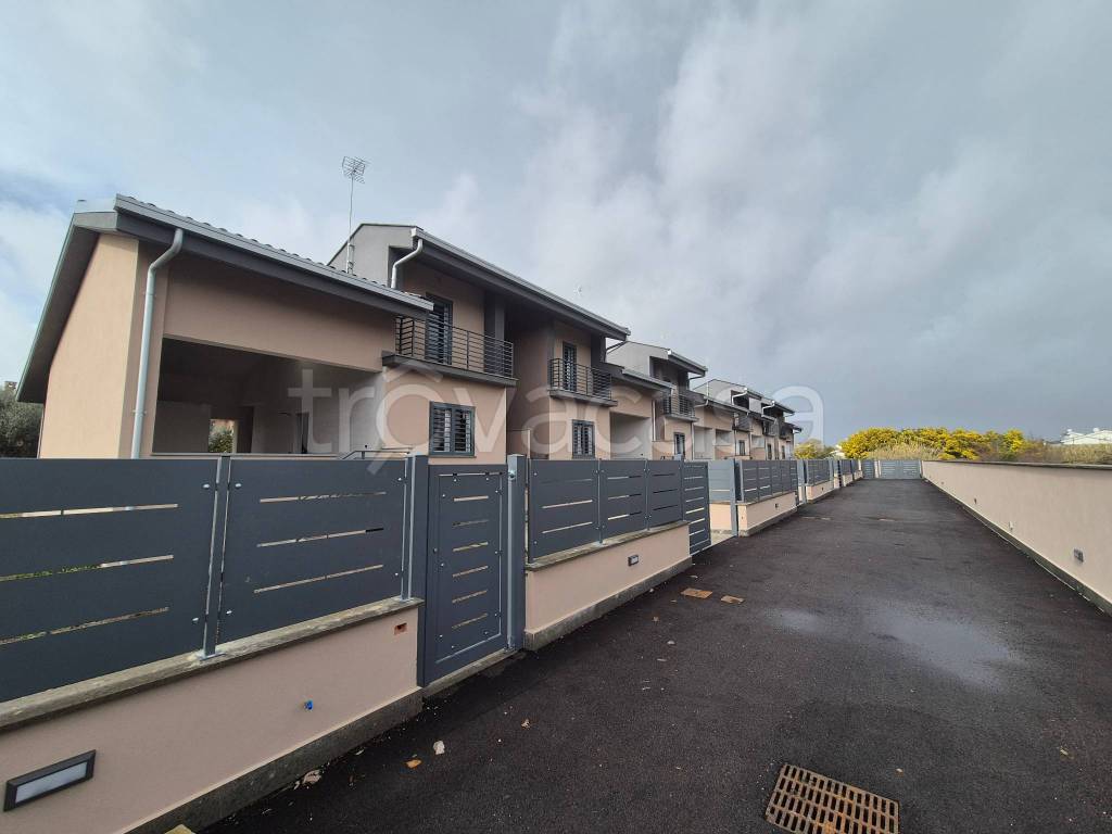 casa indipendente in vendita a Roma