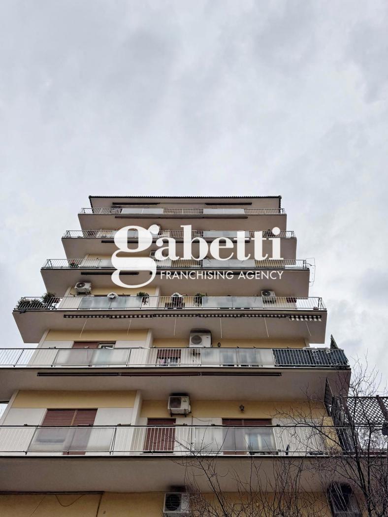 appartamento in vendita a Roma in zona Collatino