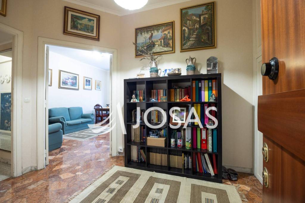 appartamento in vendita a Roma in zona Portuense