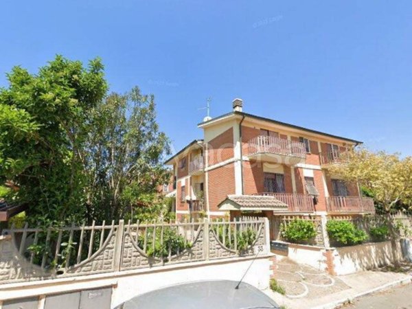 appartamento in vendita a Roma in zona Ponte di Nona