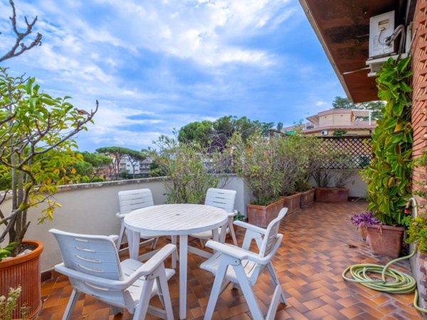 appartamento in vendita a Roma in zona Grottarossa