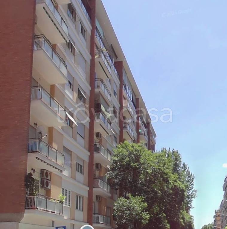 appartamento in vendita a Roma in zona Portuense