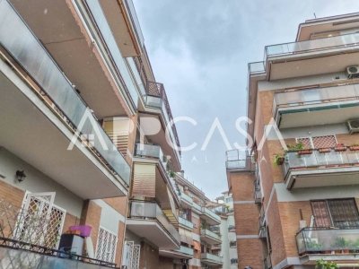 appartamento in vendita a Roma in zona Portuense