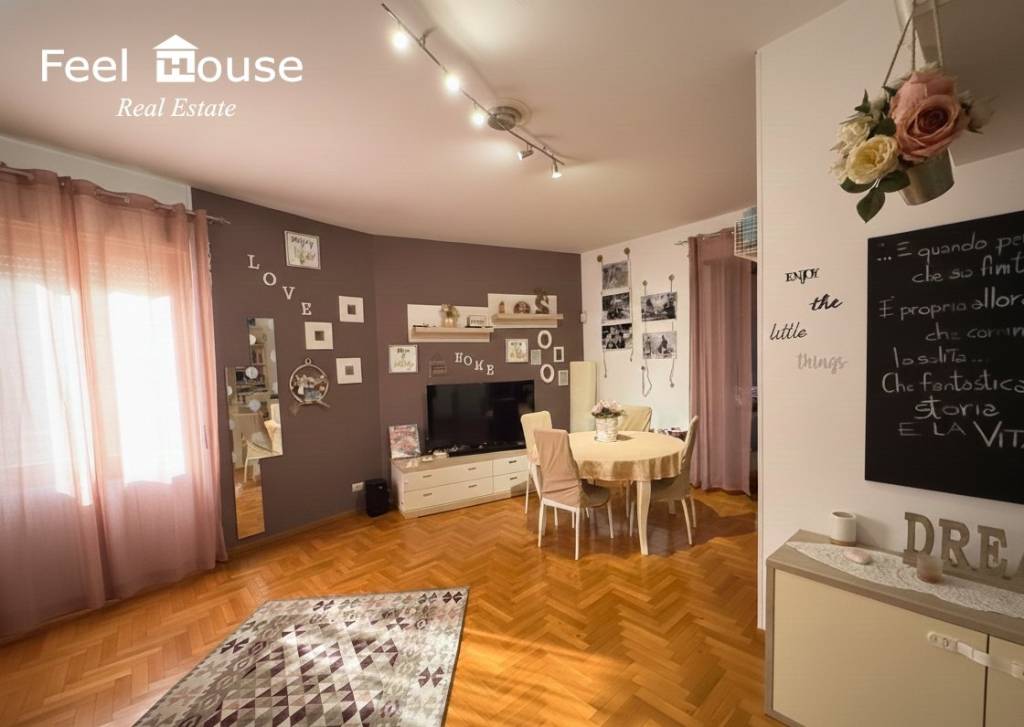 appartamento in vendita a Roma in zona Vitinia