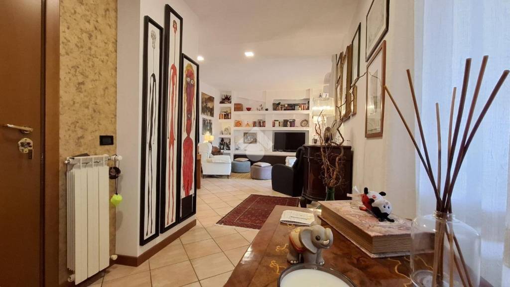 appartamento in vendita a Roma in zona Ostia