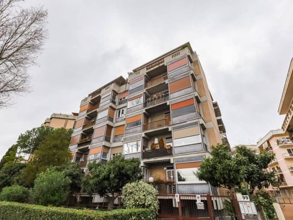 appartamento in vendita a Roma in zona Portuense