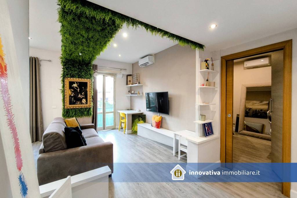 appartamento in vendita a Roma in zona Tuscolano