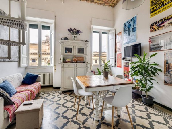 appartamento in vendita a Roma in zona Trastevere