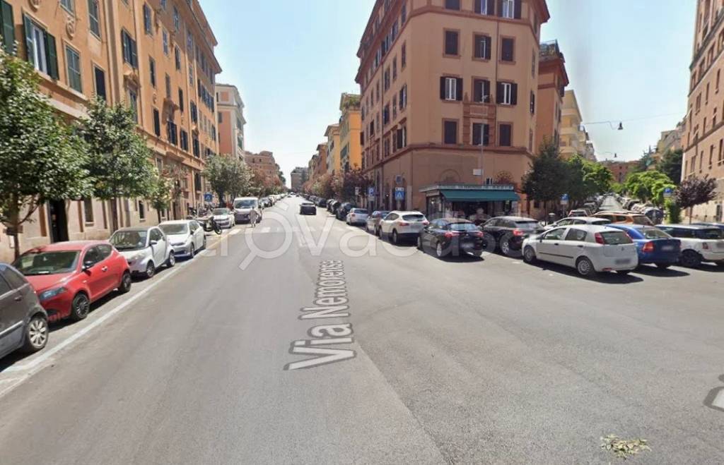 casa indipendente in vendita a Roma in zona Trieste